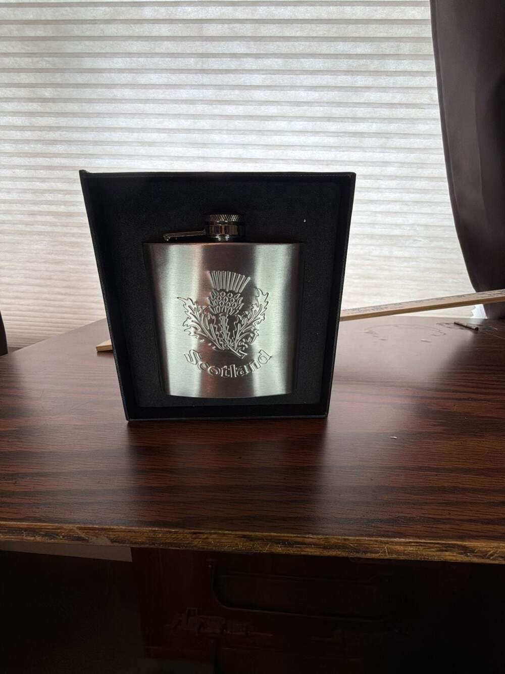 Celtic Gifts Stainless Steel 6 Oz Thistle Scotland Hip Flask in Box